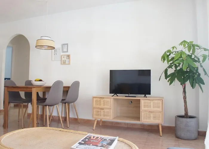 Pool In Cristianos, Excellent Location *