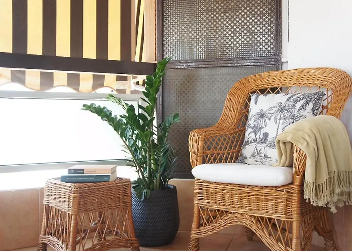 Pool In Cristianos, Excellent Location Apartament Los Cristianos (Tenerife)