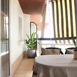 Pool In Cristianos, Excellent Location * לוס כריסטיאנוס
